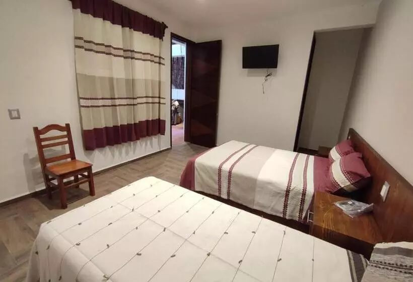 Hotelli Casa Mictlan. Habitaciones En El Centro De Mitla