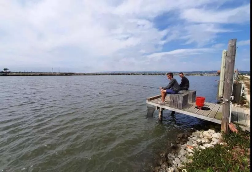 カプセルホテル Fishing Resort Eco Nativo Park