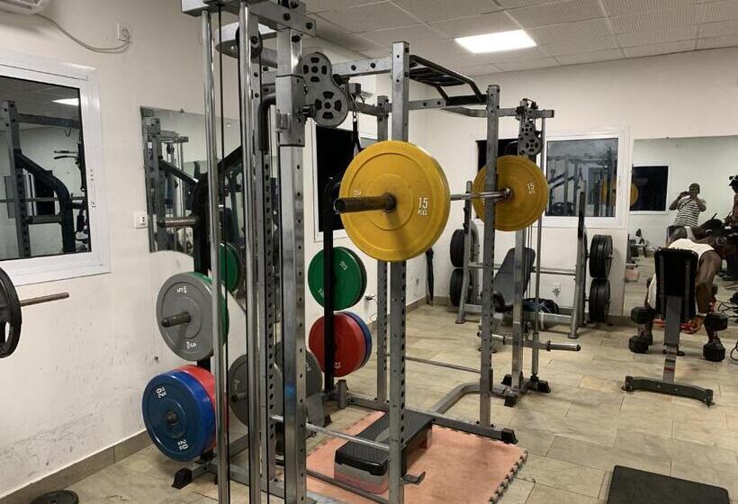 هتل Elvira S Home