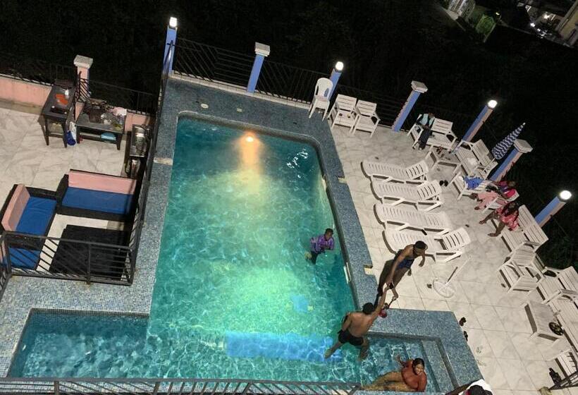 هتل Elvira S Home