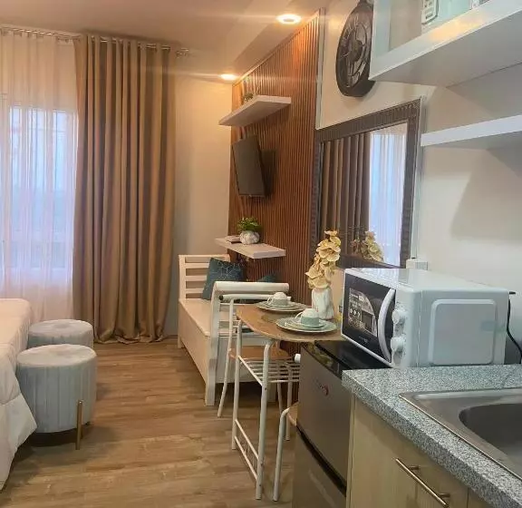 ホテル Jeiden Suites Bacolod