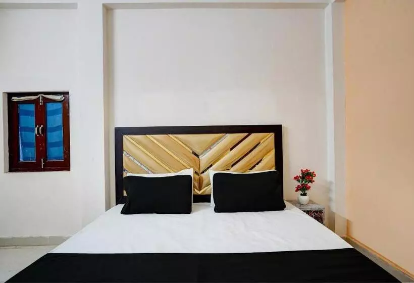 ホテル Oyo 8200 Ruby Banquet Hall And Rooms