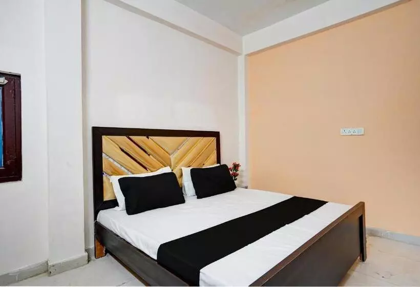 ホテル Oyo 8200 Ruby Banquet Hall And Rooms