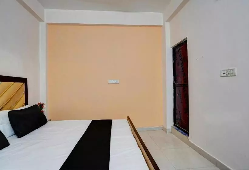 ホテル Oyo 8200 Ruby Banquet Hall And Rooms