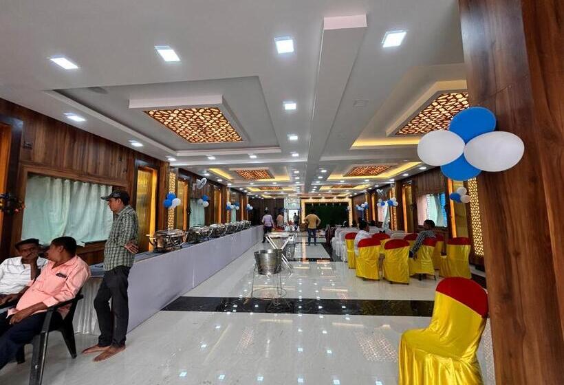 Hotel Shankar Palace