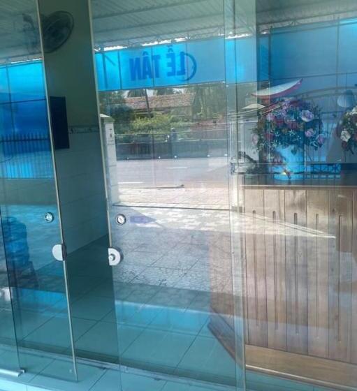 هتل Spot On 1218 Nha Nghi Hung Thinh