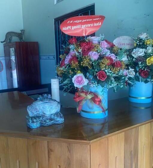 هتل Spot On 1218 Nha Nghi Hung Thinh