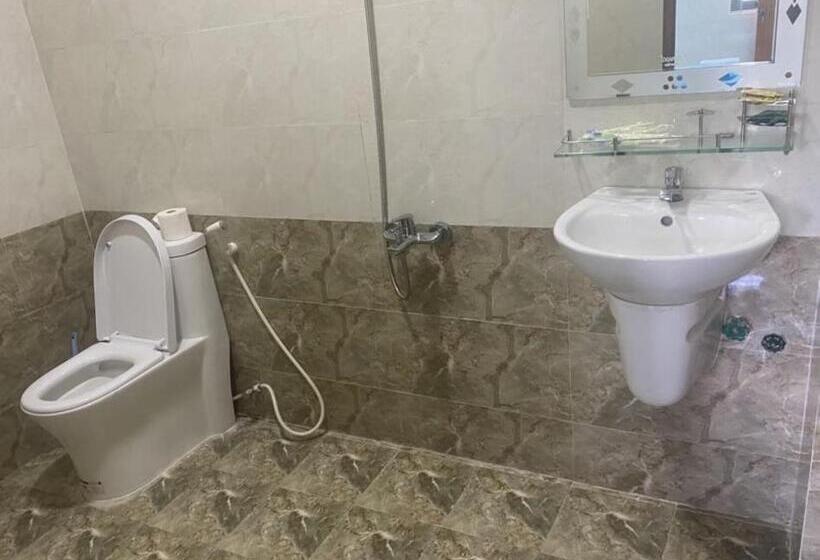 هتل Spot On 1218 Nha Nghi Hung Thinh