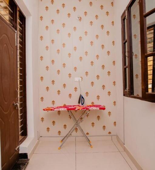 Пансион Aashiyana Home