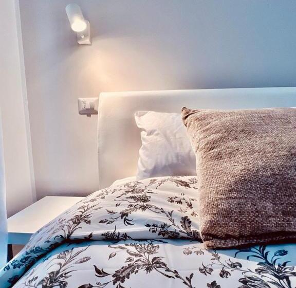 پانسیون Finella Charming Rooms