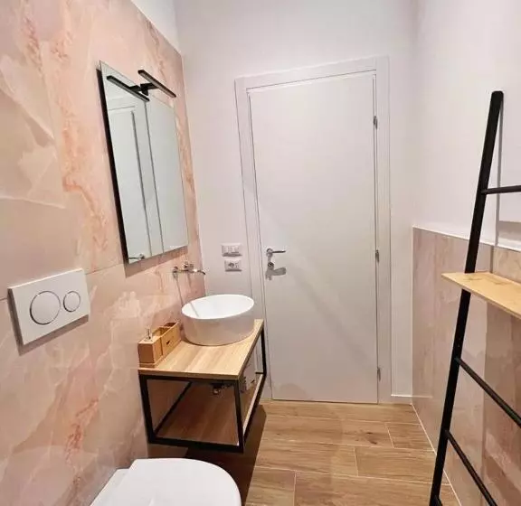 پانسیون Finella Charming Rooms