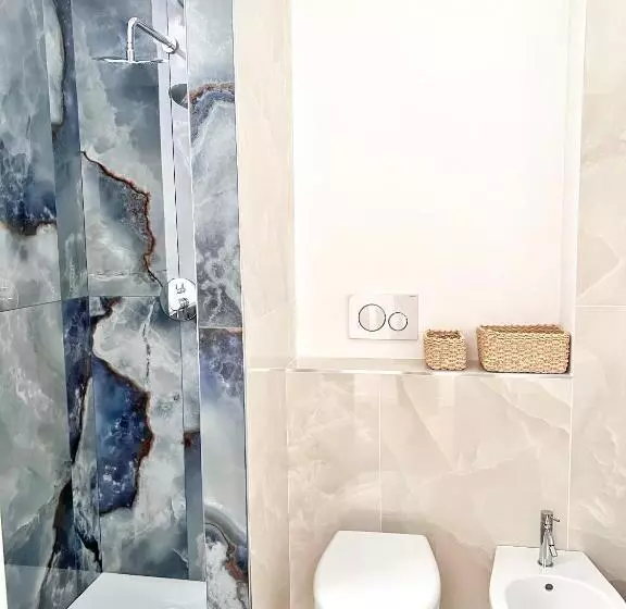 پانسیون Finella Charming Rooms