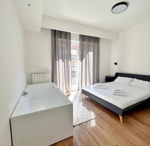 پانسیون Finella Charming Rooms