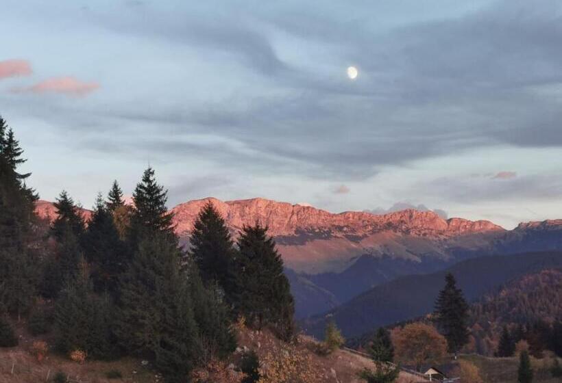 ペンション La Rocca