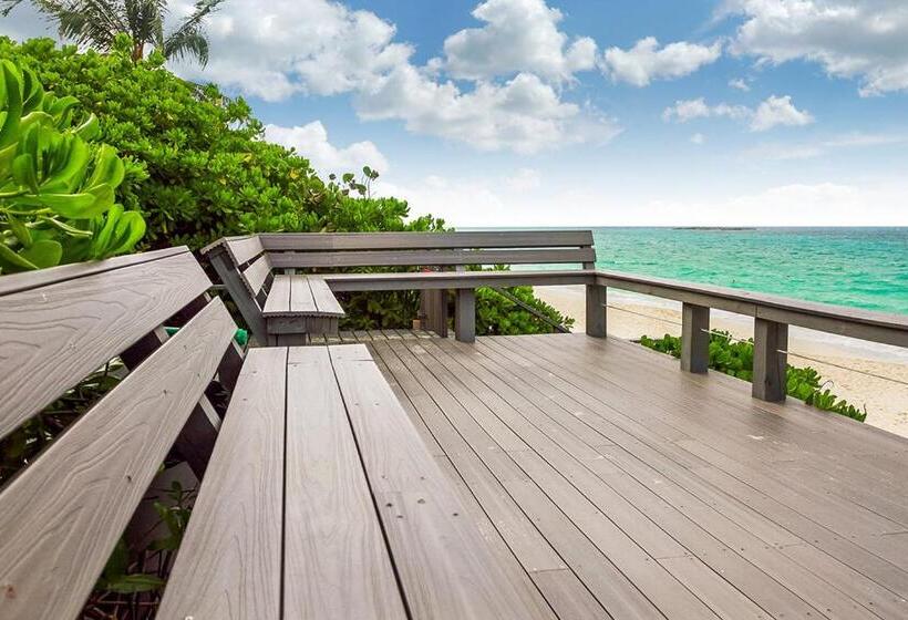 پانسیون Paraiso Townhouse