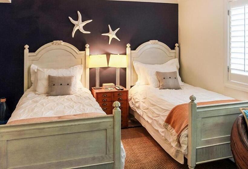 پانسیون Paraiso Townhouse