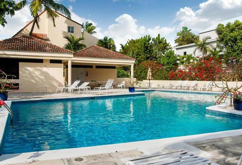 پانسیون Paraiso Townhouse