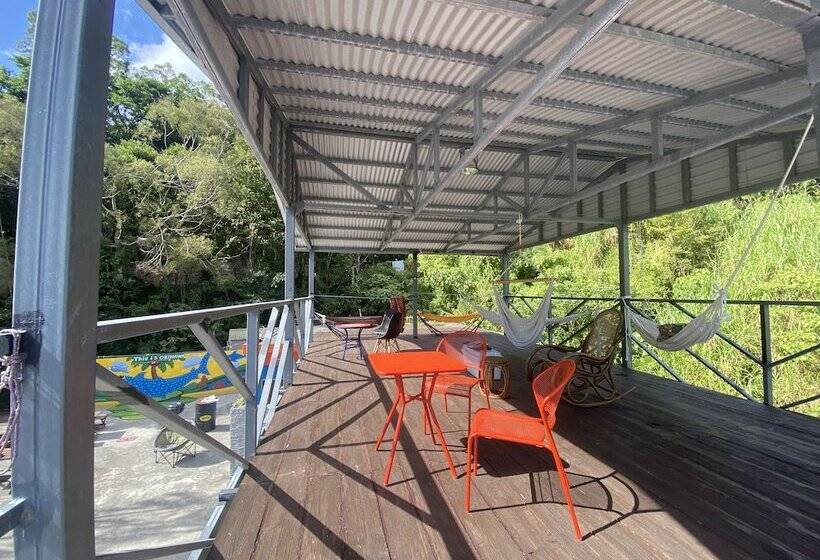 پانسیون This Is Okinawa