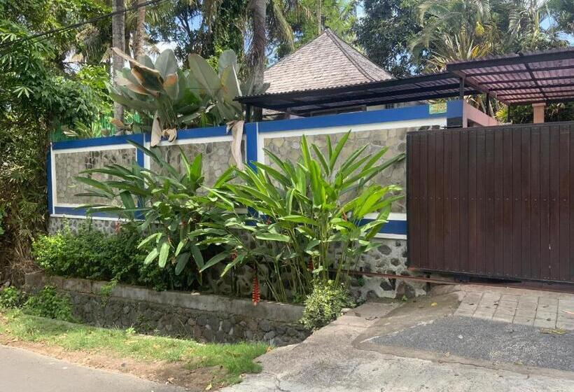 פנסיון Villa Koi