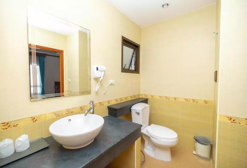 Phuket Kana International Hotel普吉岛卡娜国际酒店