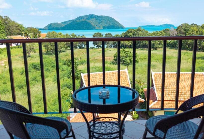 Phuket Kana International Hotel普吉岛卡娜国际酒店