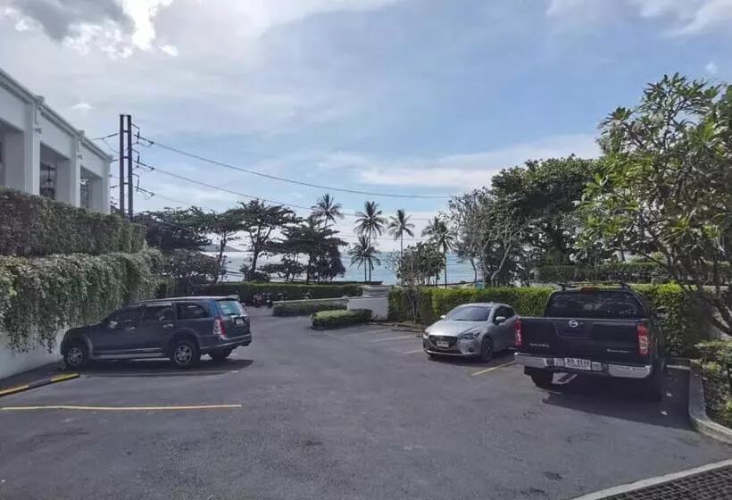 Phuket Kana International Hotel普吉岛卡娜国际酒店