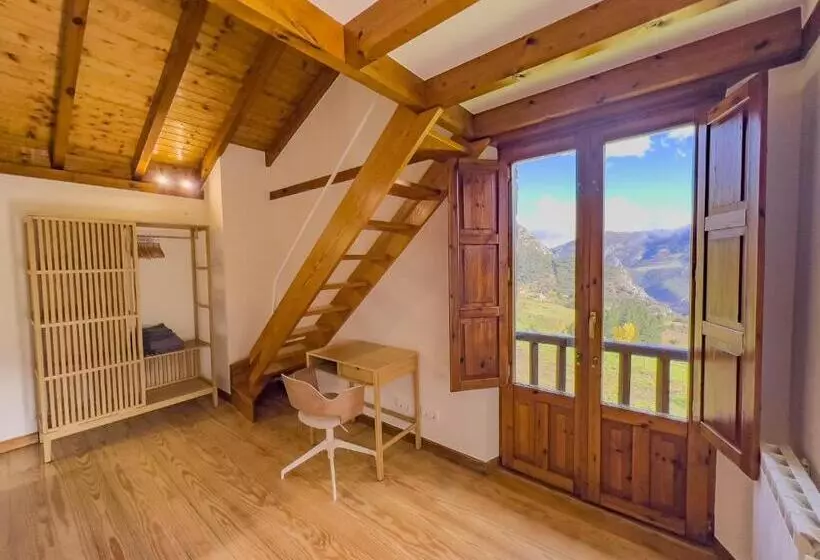 هاستل Posada Cabañes