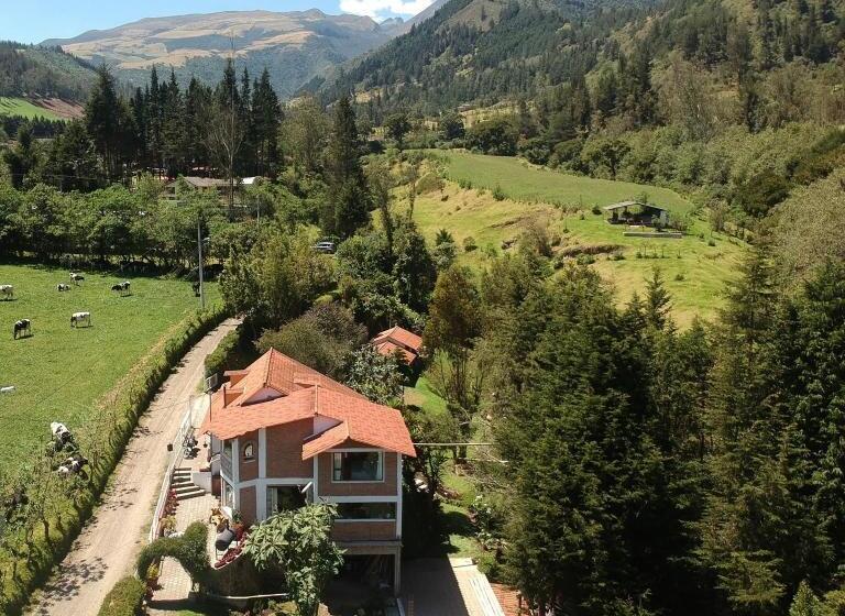 مبيت وإفطار Nono Villa Doris