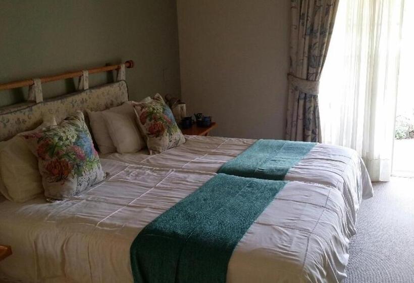 Bed & Breakfast Plumtree Lodge