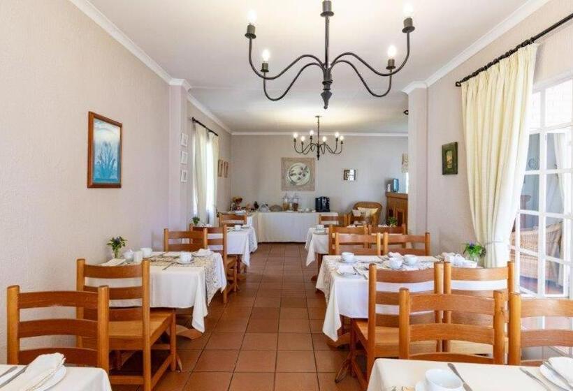 Bed & Breakfast Plumtree Lodge