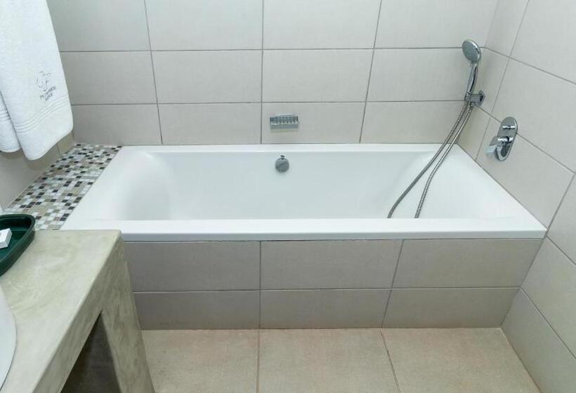 Bed & Breakfast Plumtree Lodge