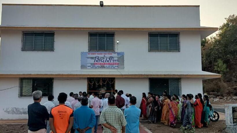 住宿加早餐  Shidori Foods