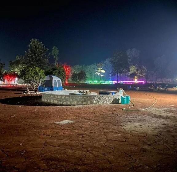 Dega Resorts, Lambasingi