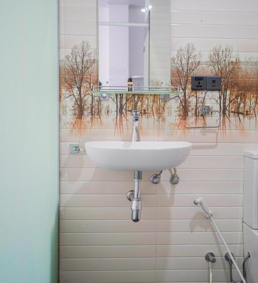 Отель Avora Mount