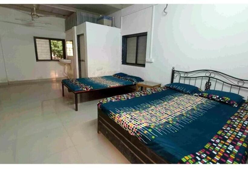 فندق Bonfire Farmhouse