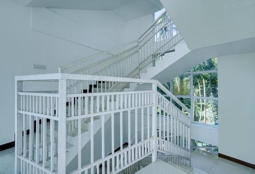 בית מלון כפרי Collection O Ayesha Homes