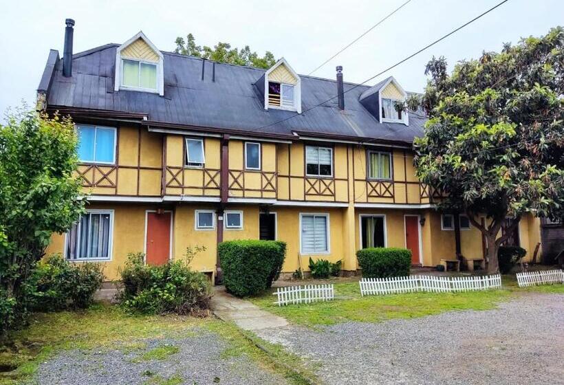 Hotel Hostal Nfrocket