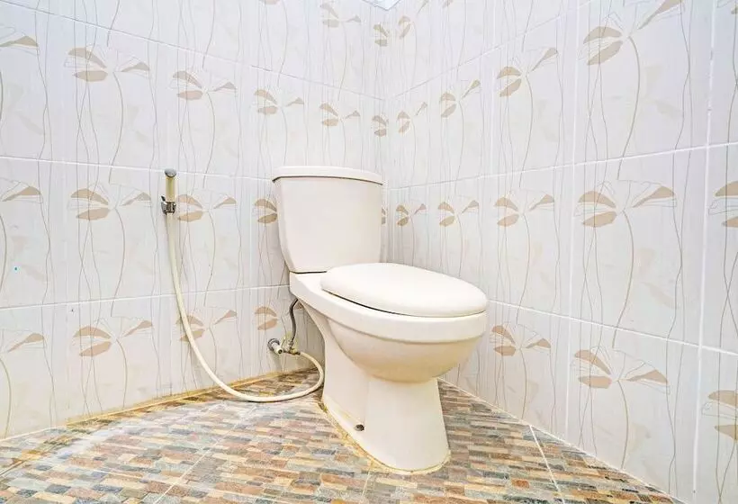 Hotelli Oyo 93328 Graha Citra Syariah