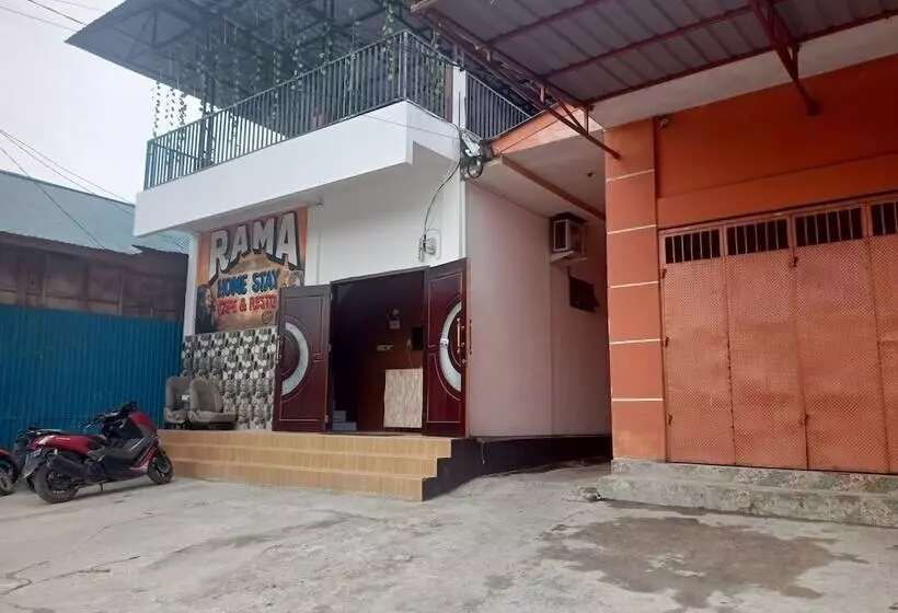 Hotelli Oyo 93333 Rama Home Stay