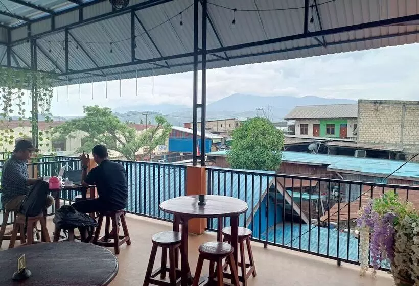 Hotelli Oyo 93333 Rama Home Stay