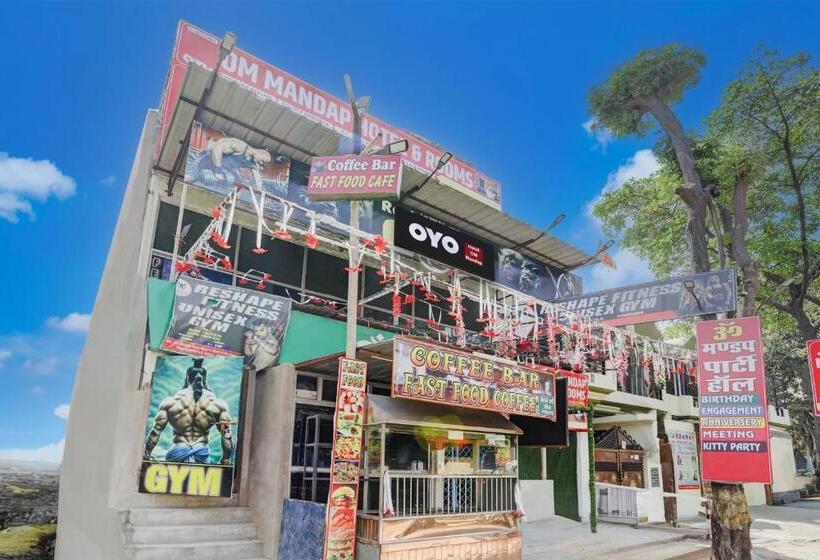 בית מלון כפרי Oyo Flagship S. R Grand