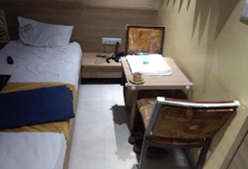 Отель Sagar Executive Beed