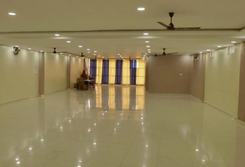 酒店 Shikhar Palace, Katra Mandla