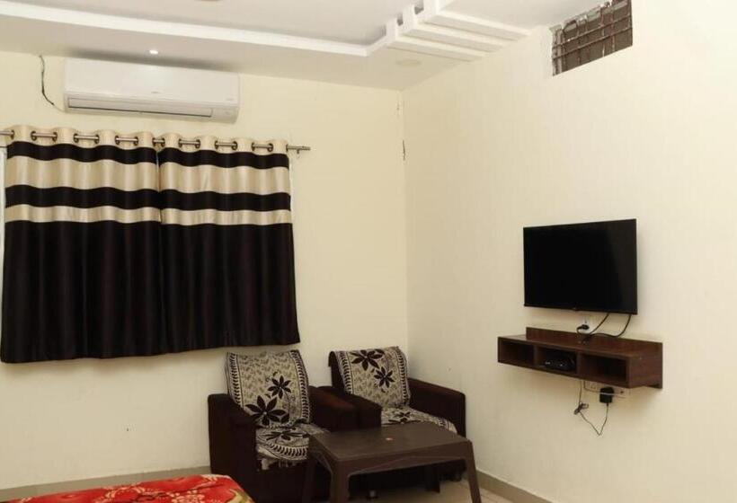 酒店 Shikhar Palace, Katra Mandla