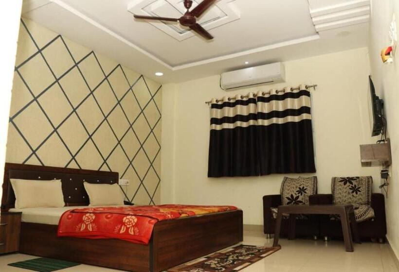 酒店 Shikhar Palace, Katra Mandla