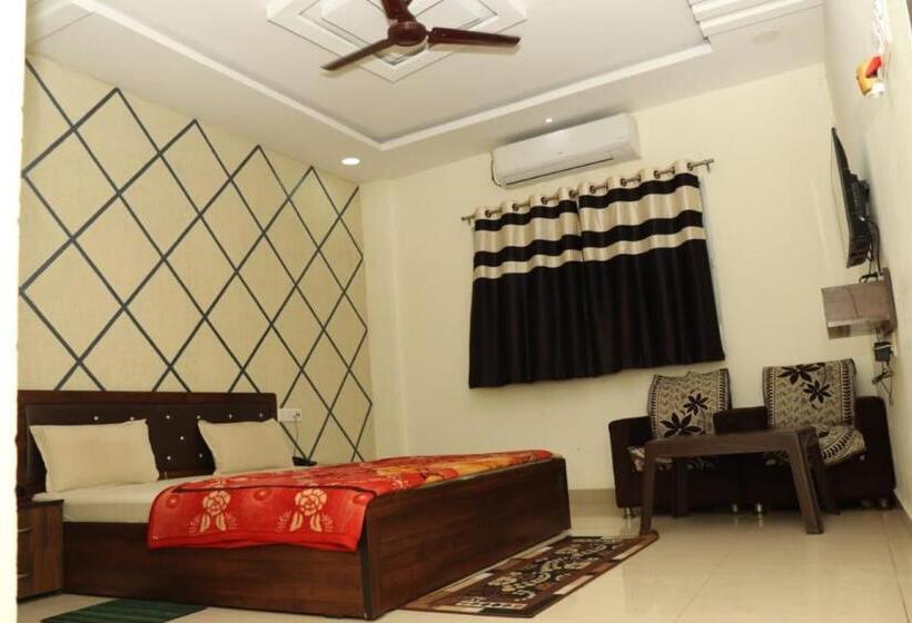 酒店 Shikhar Palace, Katra Mandla