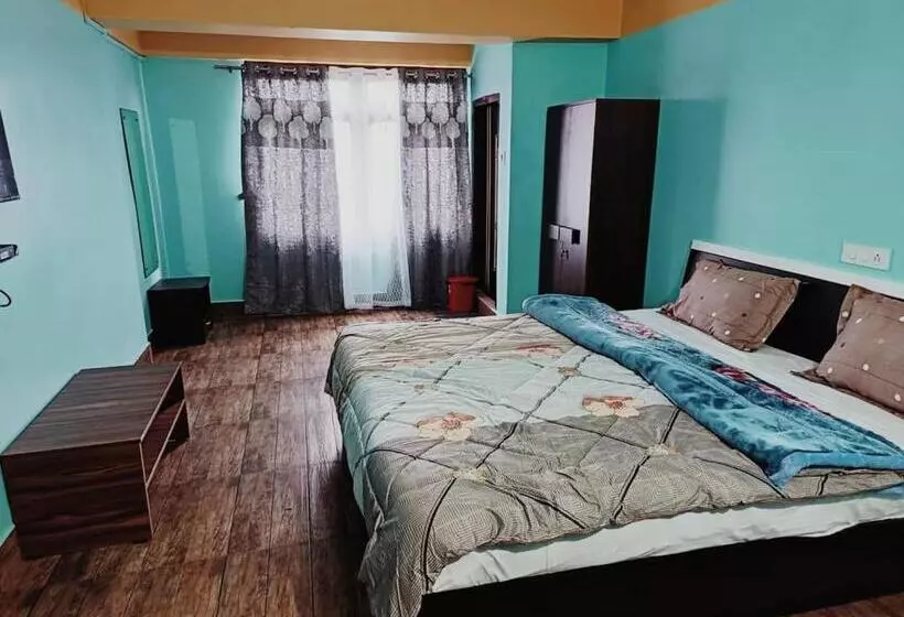 Hotelli Shungatser Inn