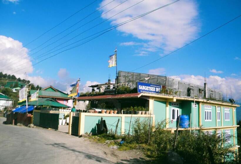 هتل Shungatser Inn