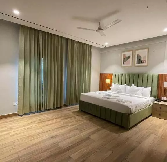 Hotelli West Inn Premium