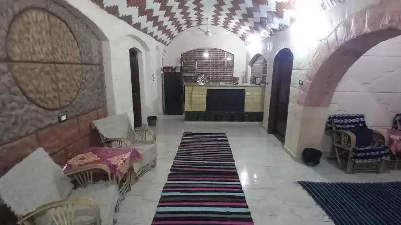 Kashta Guest House & Hostel